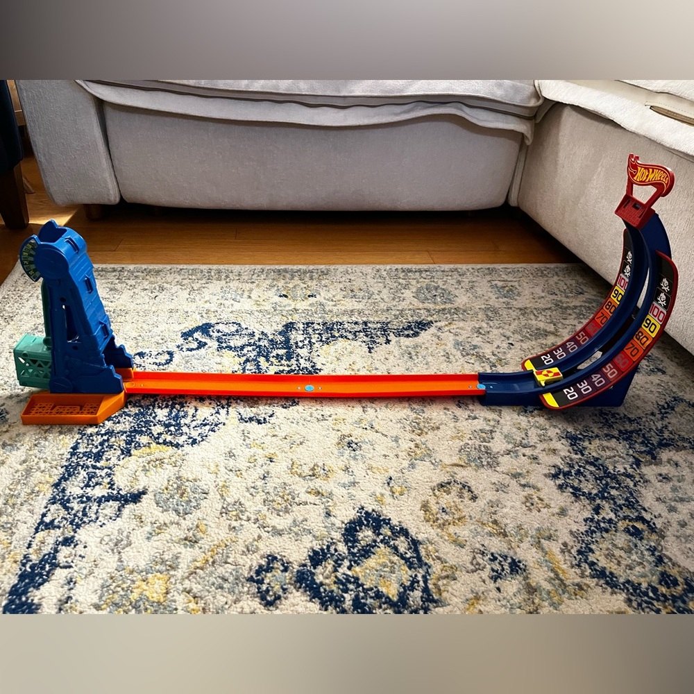 Hot Wheels STEM Drop and Score Playset